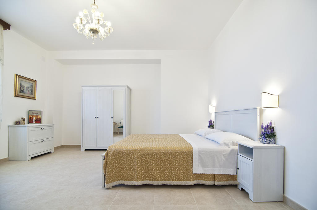 Home Holiday Salento La Scisa Alessano Exterior foto